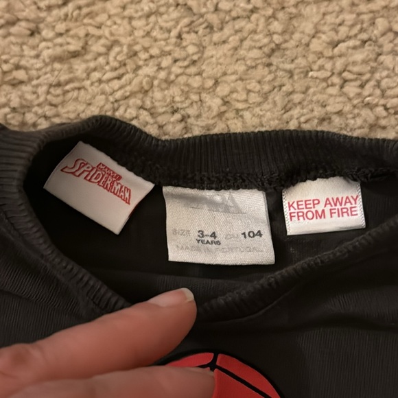 Zara size 3-4 years Spider-Man Long sleeve - Picture 2 of 3